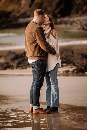 Tyler-surprise-proposal-newport-oregon-photo (27 of 54)
