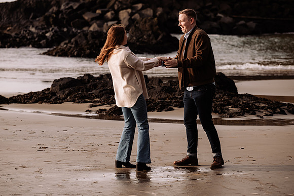 Tyler-surprise-proposal-newport-oregon-photo (44 of 54)