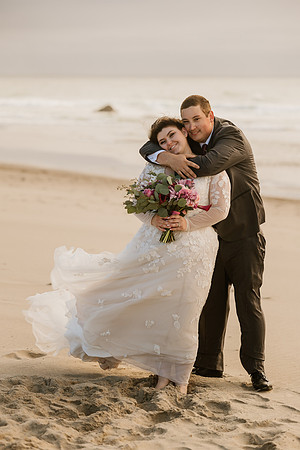 Colton-Kali-Chinook-Winds-Casino-Wedding-Photos-9708