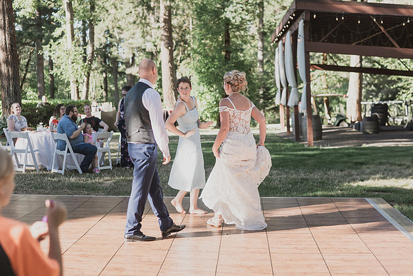 Derrick-Kenzie-Navarra-Gardens-Willamina-Oregon-Wedding-Photos (254 of 436)