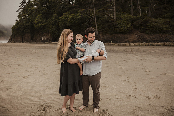 Madysen-Neskowin-Oregon-Family-Photos-2025 (12 of 64)