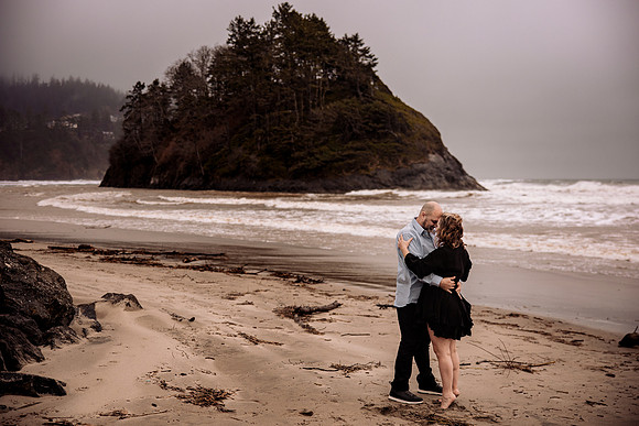 Sarah-Couples-Session-proposal-Rock-Neskowin-Oregon-Photos (1 of 33)