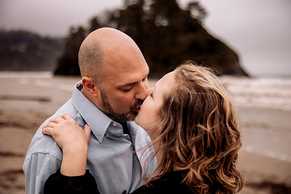 Sarah-Couples-Session-proposal-Rock-Neskowin-Oregon-Photos (17 of 33)