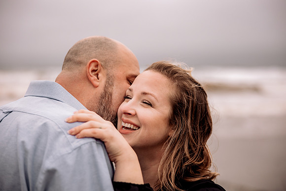 Sarah-Couples-Session-proposal-Rock-Neskowin-Oregon-Photos (19 of 33)