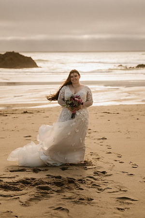 Colton-Kali-Chinook-Winds-Casino-Wedding-Photos-9928