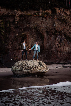 Kern-Anina-Fogarty Creek-Engagement-Session  (31 of 41)