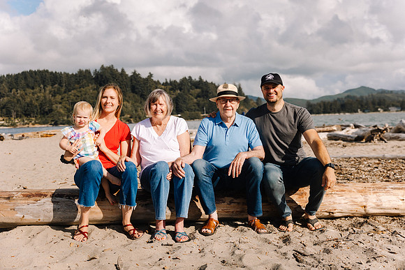 Elizabeth-family-photos-oregon-2024-3