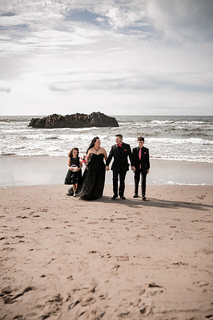 Christian-Brandi-Lincoln-City-Wedding-Photos (25)