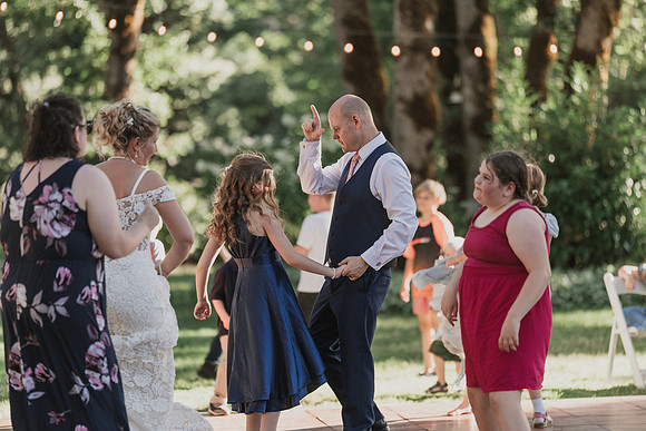 Derrick-Kenzie-Navarra-Gardens-Willamina-Oregon-Wedding-Photos (263 of 436)