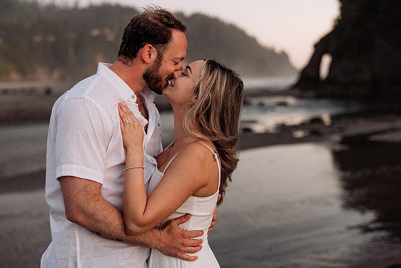 Kannon-Ashley-Surpise-Proposal-Rock-Neskowin-Oregon-Photos (83 of 94)