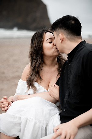 Leon-Katie-Cannon-Beach-Oregon-Engagement-photos (42 of 54)