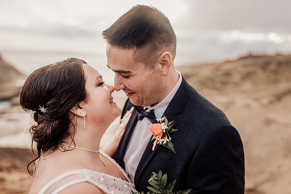 Carissa-Dustin-cape-kiwanda-oregon-elopement-photo-33