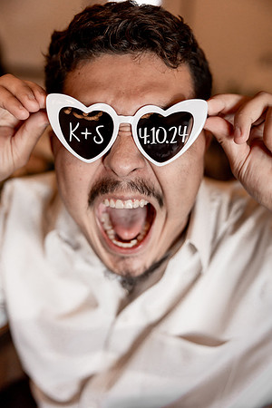 Kara-Sam-Simple-Affairs-Vegas-Wedding-Photos-102