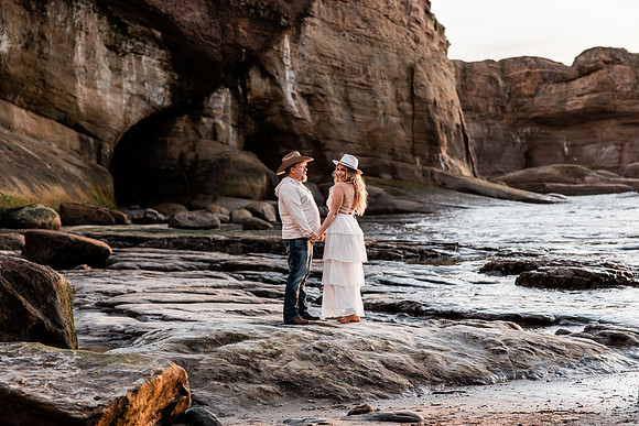 Bill-Hannah-Katz-Depo-Bay-Oregon-Couples-Photos-1280