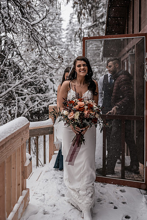 Tyler-Brittani-Lake-Priest-Idaho-Winter-Snow-Wedding-2021-03182