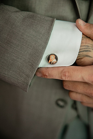 Mark-Darian-Peck-2024-Wedding-Photos-getting-ready (56 of 101)