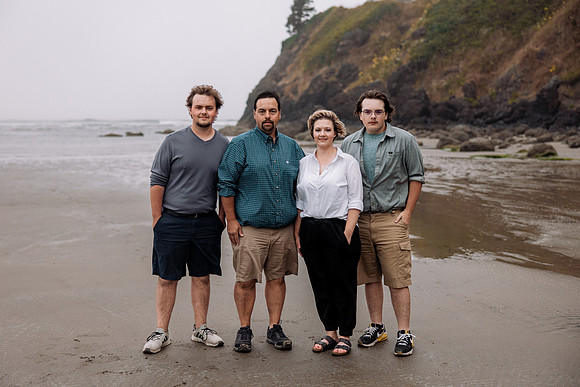Scott-Family-Agate-Beach-Photos-2022 (1 of 35)