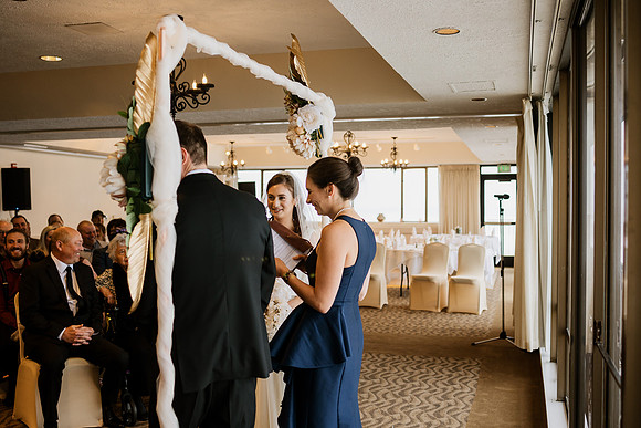 Alex-Danielle-Inn-Spanish-Head-Lincoln-City-oregon-wedding-0147