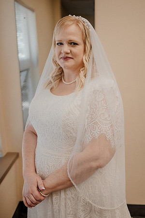 Marcus-Lori-Chinook-Winds-Seafood-Grille-Lincoln-City-Oregon-Wedding-Photos (36 of 477)