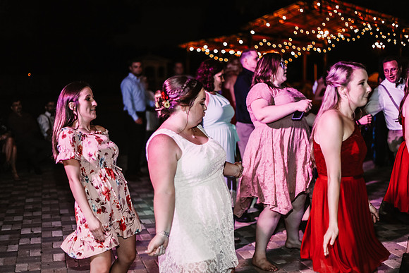 Corey_kristen_morse_rustic_almost_heaven_farms_dover_florida_intimate_wedding (9)