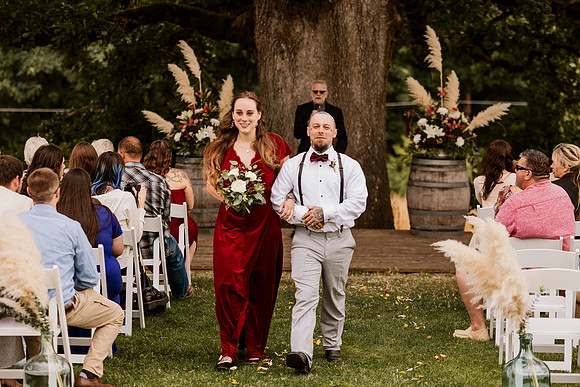 Gage-Mckayla-Adeline-Farm-Wedding-Photos-2021-9345