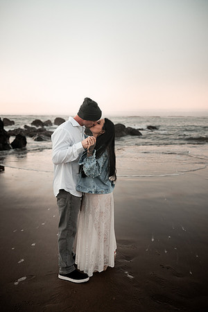 Shale-Mary-Engagement-fogarty-creek-50