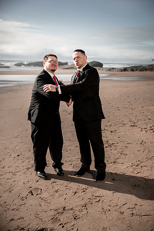 Joshua-Ashlea-Inn-Spanish-Head-Lincoln-City-Oregon-Wedding-Photos (107 of 218)