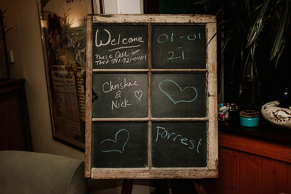 Nicholas-Christina-Salmonberry-Inn-Lincoln-City-Oregon-Elopement-Photos-8406