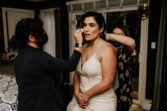Nicholas-Christina-Salmonberry-Inn-Lincoln-City-Oregon-Elopement-Photos-8383