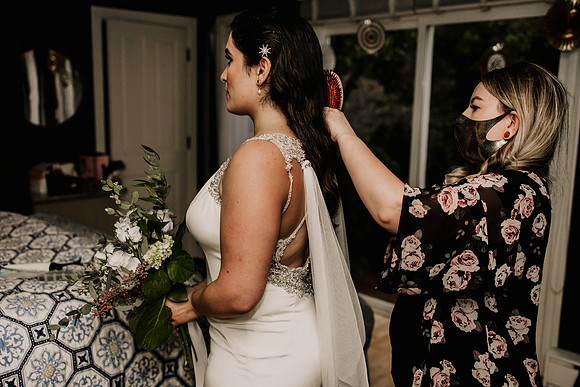 Nicholas-Christina-Salmonberry-Inn-Lincoln-City-Oregon-Elopement-Photos-8396