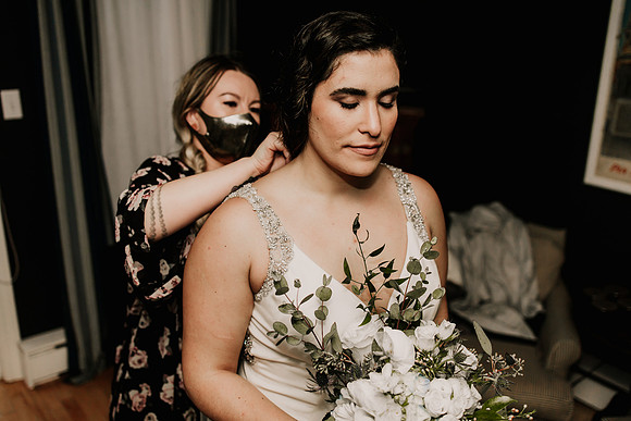 Nicholas-Christina-Salmonberry-Inn-Lincoln-City-Oregon-Elopement-Photos-8392