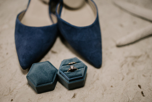 Nicholas-Christina-Salmonberry-Inn-Lincoln-City-Oregon-Elopement-Photos-7969