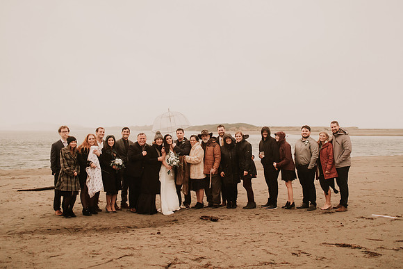 Nicholas-Christina-Salmonberry-Inn-Lincoln-City-Oregon-Elopement-Photos-8623