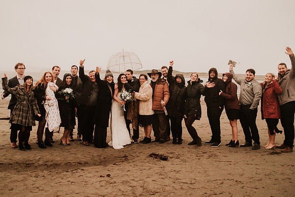 Nicholas-Christina-Salmonberry-Inn-Lincoln-City-Oregon-Elopement-Photos-8628