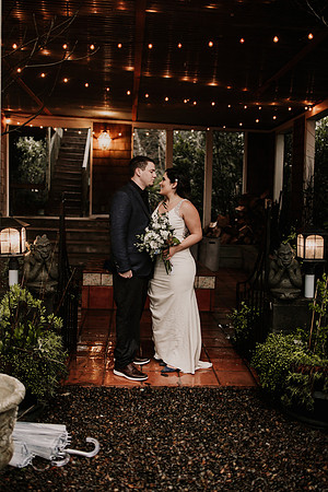 Nicholas-Christina-Salmonberry-Inn-Lincoln-City-Oregon-Elopement-Photos-8359