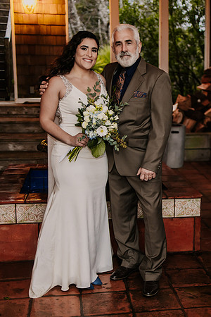 Nicholas-Christina-Salmonberry-Inn-Lincoln-City-Oregon-Elopement-Photos-8454