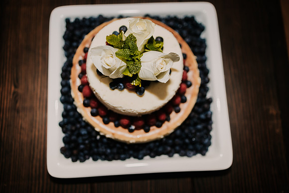 Nicholas-Christina-Salmonberry-Inn-Lincoln-City-Oregon-Elopement-Photos-8722