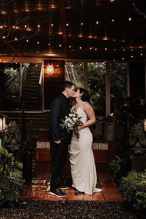 Nicholas-Christina-Salmonberry-Inn-Lincoln-City-Oregon-Elopement-Photos-8364