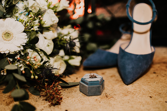 Nicholas-Christina-Salmonberry-Inn-Lincoln-City-Oregon-Elopement-Photos-8060