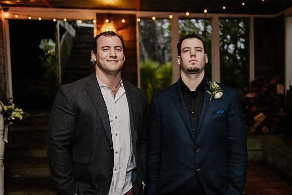 Nicholas-Christina-Salmonberry-Inn-Lincoln-City-Oregon-Elopement-Photos-8496