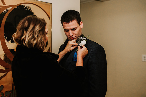 Nicholas-Christina-Salmonberry-Inn-Lincoln-City-Oregon-Elopement-Photos-8144