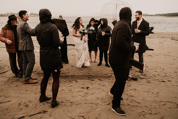 Nicholas-Christina-Salmonberry-Inn-Lincoln-City-Oregon-Elopement-Photos-8617
