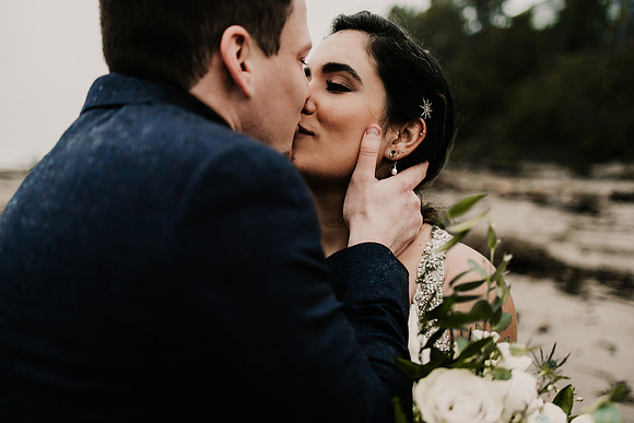Nicholas-Christina-Salmonberry-Inn-Lincoln-City-Oregon-Elopement-Photos-8225