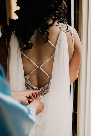 Nicholas-Christina-Salmonberry-Inn-Lincoln-City-Oregon-Elopement-Photos-8021