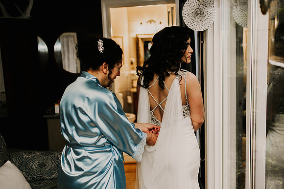 Nicholas-Christina-Salmonberry-Inn-Lincoln-City-Oregon-Elopement-Photos-8016