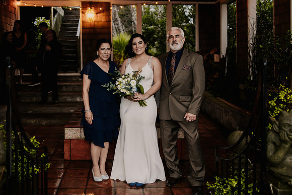 Nicholas-Christina-Salmonberry-Inn-Lincoln-City-Oregon-Elopement-Photos-8428