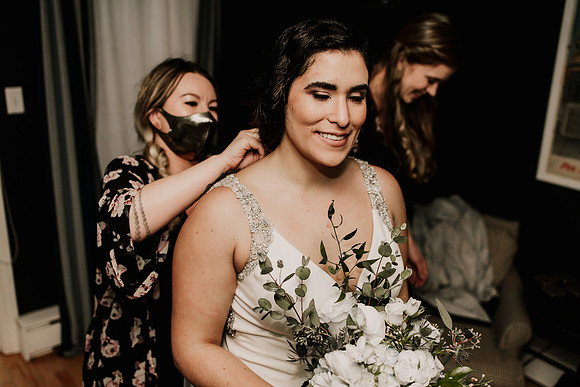 Nicholas-Christina-Salmonberry-Inn-Lincoln-City-Oregon-Elopement-Photos-8391