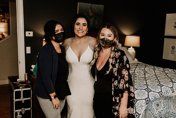 Nicholas-Christina-Salmonberry-Inn-Lincoln-City-Oregon-Elopement-Photos-8403