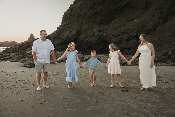 Ashley-Oregon-Family-Vacation-Photos-2025 (40 of 62)