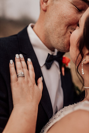 Carissa-Dustin-cape-kiwanda-oregon-elopement-photo-37